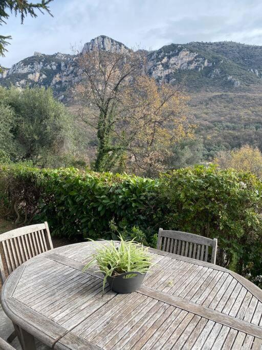 Charmante Maison Avec Piscine Gourdon  Dış mekan fotoğraf